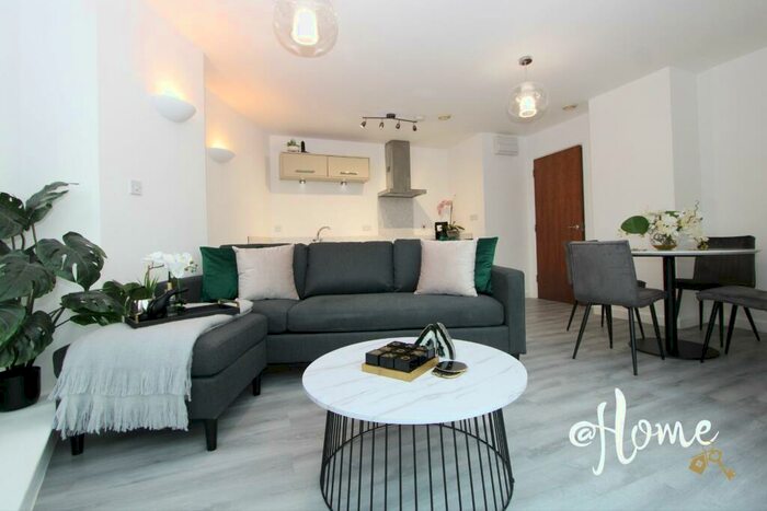 2 Bedroom Apartment To Rent In Apartment, The Gatehaus, Leeds Road, Bradford, BD1