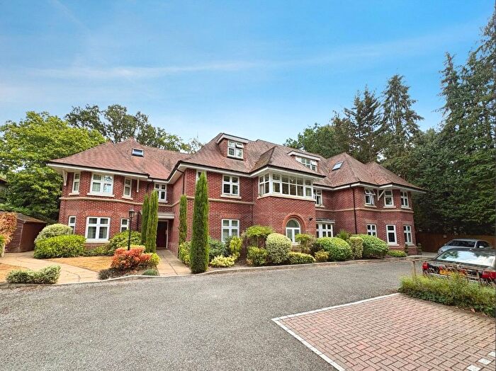 2 Bedroom Flat To Rent In Grasmere, Knightsbridge Road, Camberley, GU15