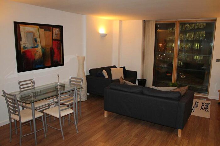 2 Bedroom Apartment To Rent In West Point, Wellington Street, Leeds City Centre, LS1