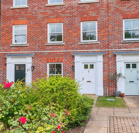 4 Bedroom House To Rent In Chancellery Mews, Bury St. Edmunds, IP33