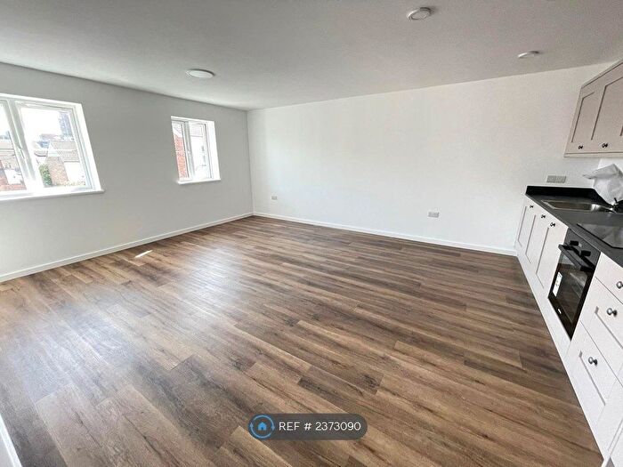 2 Bedroom Flat To Rent In Cornflower House, Luton, LU1