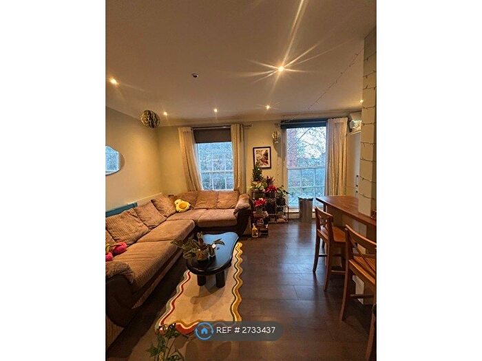 1 Bedroom Flat To Rent In Vassall Road, London, SW9