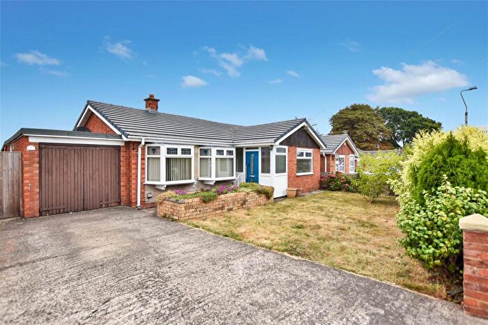 3 Bedroom Detached Bungalow For Sale In Cardigan Road, Wrexham, LL12