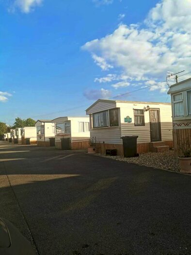 2 Bedroom Mobile/park Home To Rent In Miles Tree Lane, Coventry, CV2