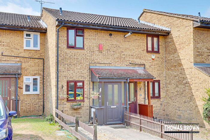 1 Bedroom Terraced House For Sale In Wren Close, Orpington, BR5