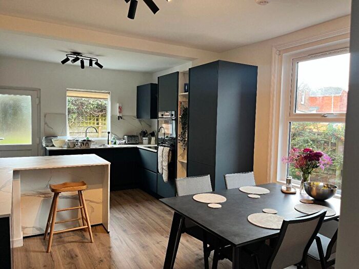 4 Bedroom Terraced House To Rent In St. Annes Road, Exeter, EX1