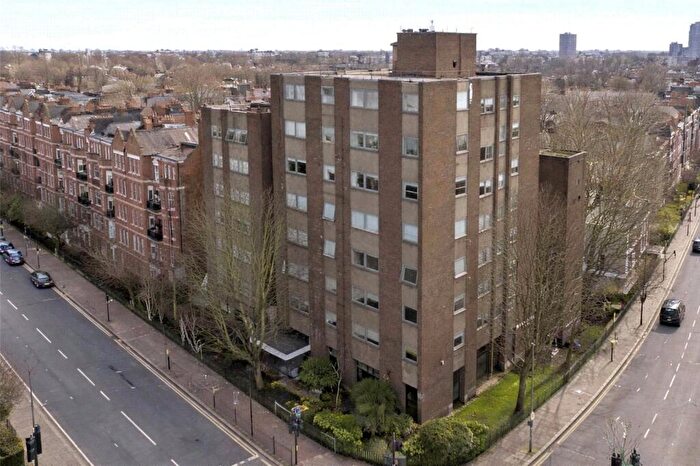 2 Bedroom Apartment To Rent In St. Mary Le Park Court, Parkgate Road, SW11