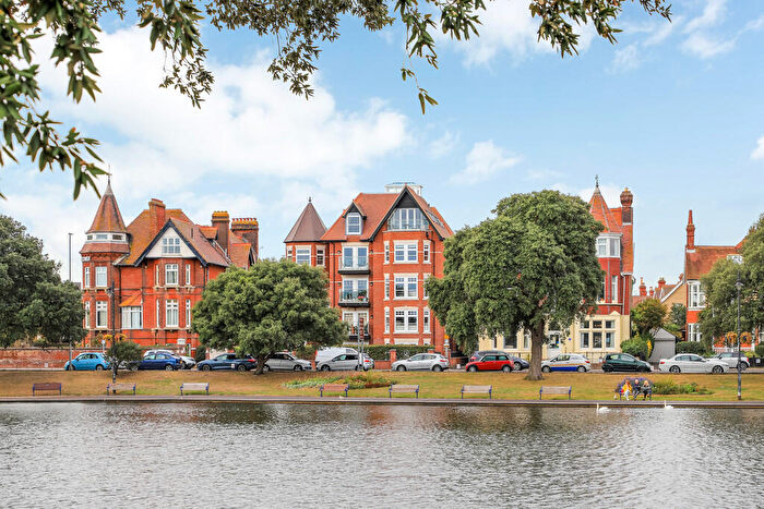 2 Bedroom Apartment For Sale In Southsea, Hampshire, PO4