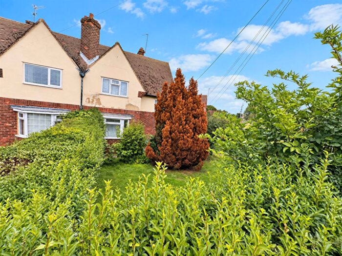 3 Bedroom Semi-Detached House For Sale In Westfields Road, Corby, NN17