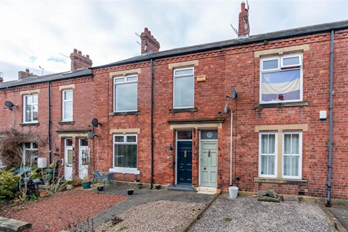 2 Bedroom Flat To Rent In Olympia Gardens, Morpeth, NE61