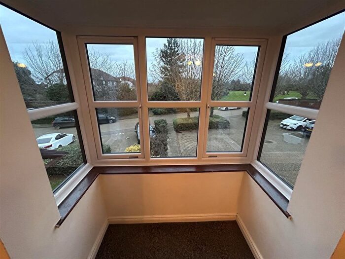 Studio To Rent In Chalice Way, Greenhithe, DA9
