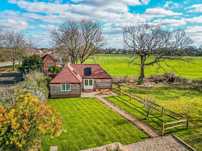 1 Bedroom Property To Rent In The Annexe, Black Cat Cottage, PO18