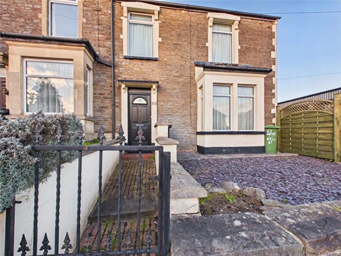 2 Bedroom Semi Detached House For Sale In Hill Street, Kingswood, Bristol, BS15