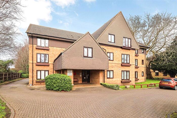 2 Bedroom Property For Sale In Cherry Hinton Road, Cambridge, CB1