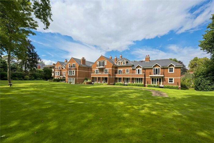 3 Bedroom Flat To Rent In The Villiers, Gower Road, Weybridge, Surrey, KT13