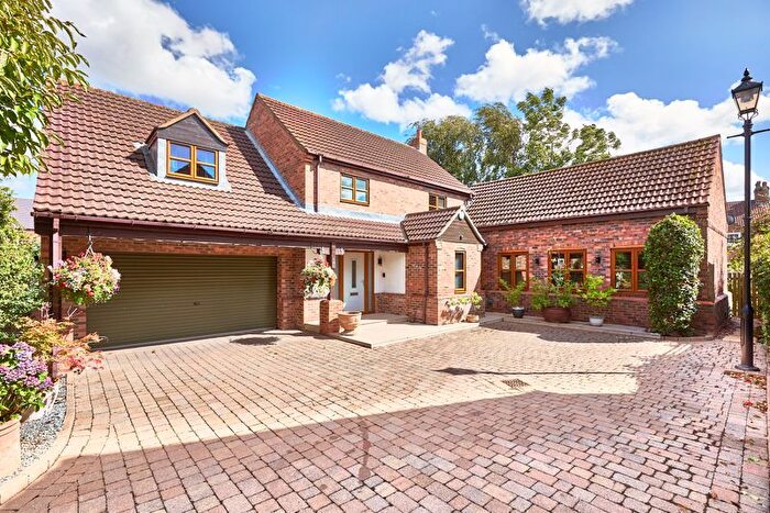 5 Bedroom Detached House For Sale In Vine Gardens, Bubwith, YO8