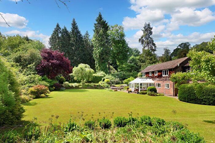 5 Bedroom Detached House For Sale In Hedsor Priory, Bourne End, SL8