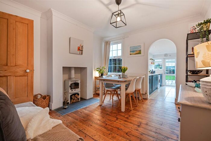 2 Bedroom Terraced House For Sale In Bourne Avenue, Windsor, SL4