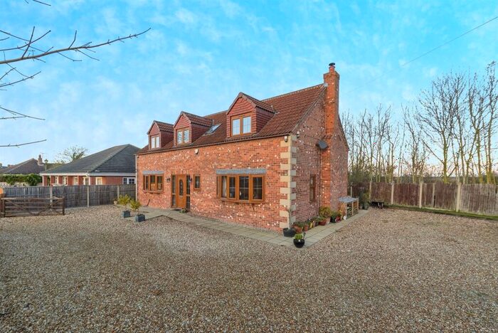 4 Bedroom Detached House For Sale In Marnham Road, Tuxford, Newark, NG22