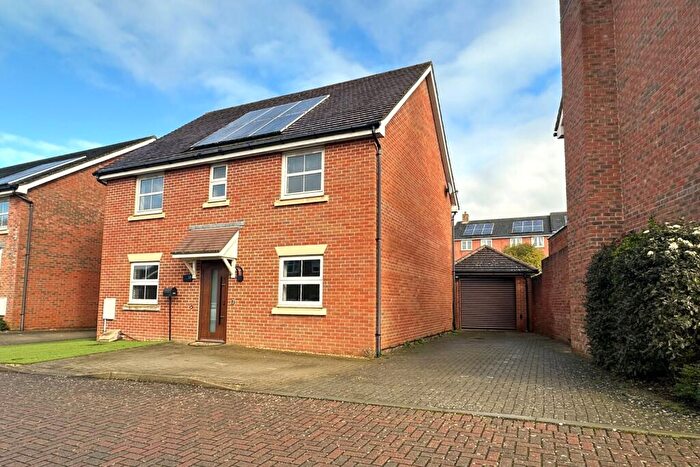 4 Bedroom Detached House For Sale In Thapa Close, Church Crookham, Fleet, GU52