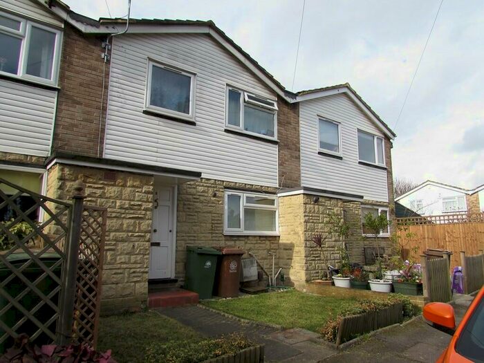 3 Bedroom Terraced House To Rent In Endale Close, Carshalton, Greater London, SM5