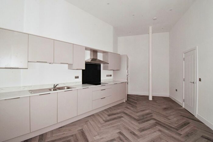 1 Bedroom Flat For Sale In Canal Street, Wigston, Leicestershire, LE18