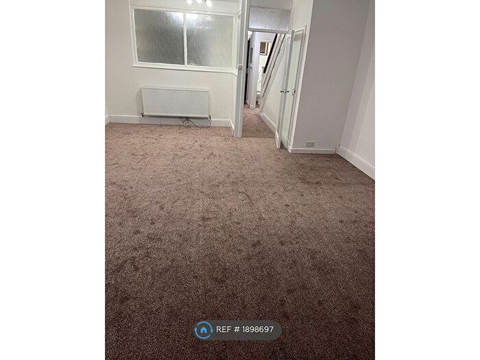 3 Bedroom Terraced House To Rent In Livingstone Terrace, Rainham, RM13