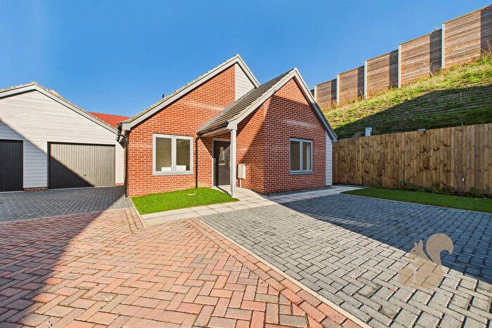 2 Bedroom Detached Bungalow To Rent In Drumlin Drive, Creeting St. Mary, IP6