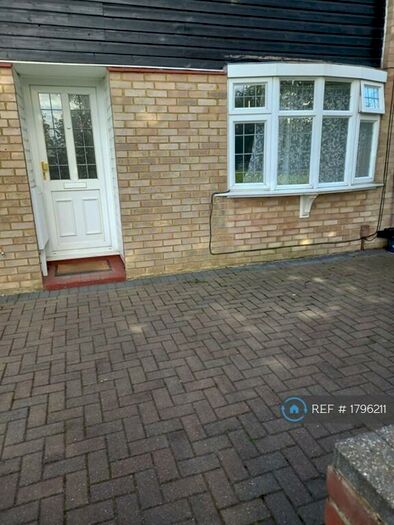 3 Bedroom Terraced House To Rent In Doria Drive, Gravesend, DA12
