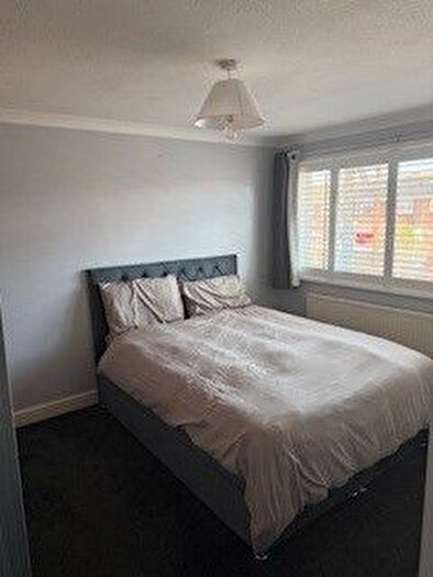 1 Bedroom End Terrace House To Rent In Beaulieu Gardens, Blackwater, Camberley, GU17