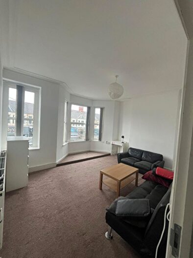 5 Bedroom Flat To Rent In Wellfield Road, Cardiff, CF24