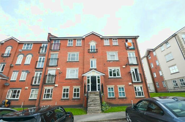 2 Bedroom Apartment To Rent In St Davids Court, Cheetham Hill, Manchester, M8