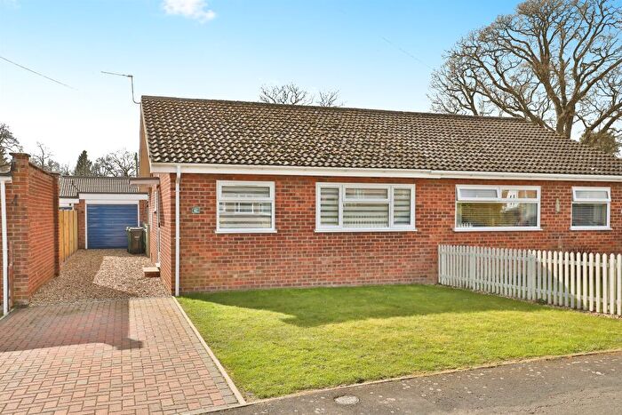 2 Bedroom Semi-Detached Bungalow For Sale In Admirals Walk, Hingham, Norwich, NR9