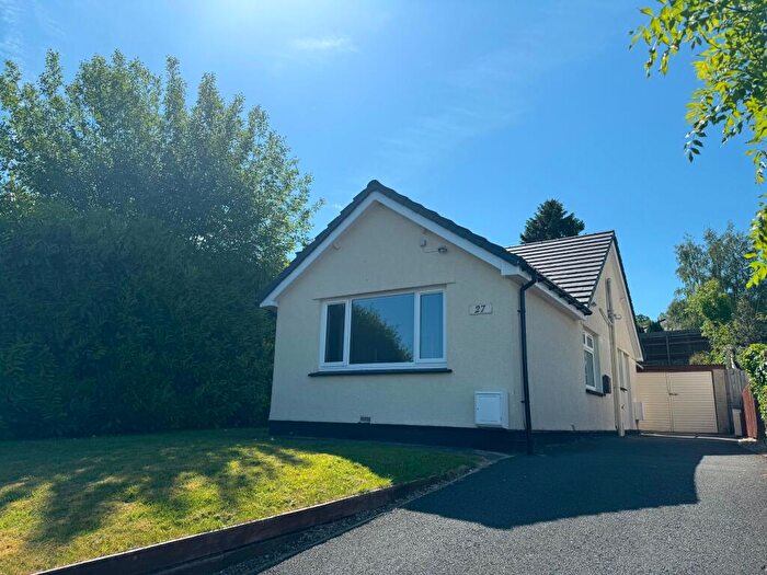 3 Bedroom Semi-Detached House To Rent In Broadmead, Gilwern, Abergavenny, NP7