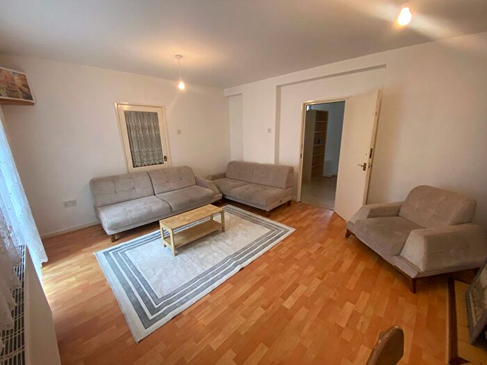 4 Bedroom Flat To Rent In Hilldrop Estate, London, N7