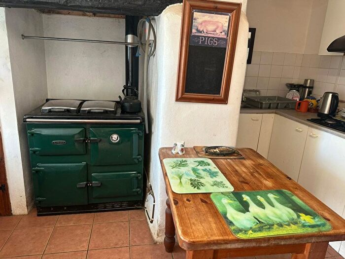 2 Bedroom Detached House For Sale In Puncheston, Haverfordwest, SA62