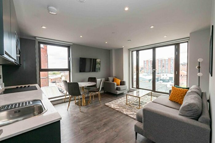 2 Bedroom Apartment To Rent In Parliament Square Crump St, Liverpool, Merseyside, L1