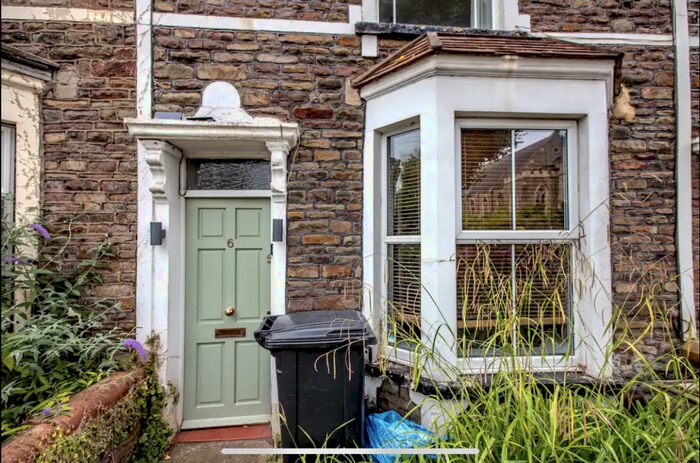 4 Bedroom House To Rent In Downend Road, Bristol, BS16