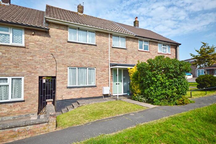 3 Bedroom Terraced House For Sale In Totshill Drive, Bristol, BS13