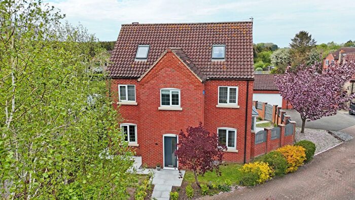 6 Bedroom Detached House For Sale In Westfield, Scotton, DN21