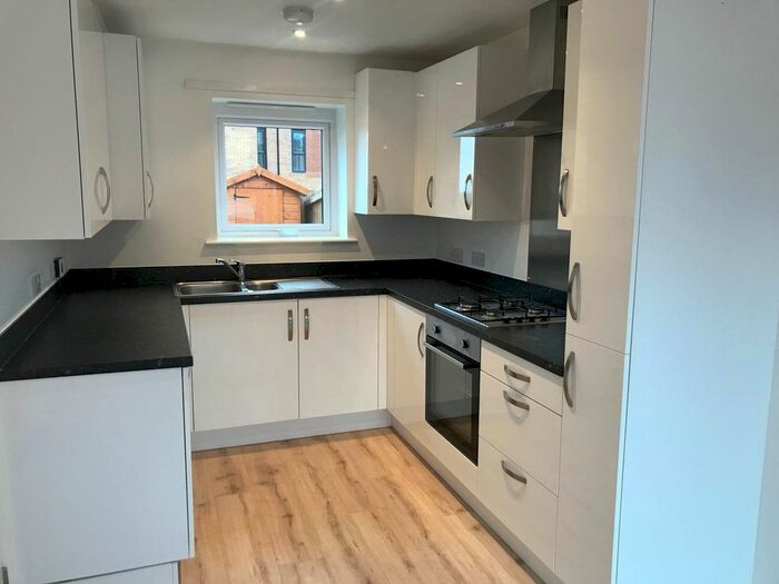 2 Bedroom Property To Rent In Kilworth Road, Daventry NN11