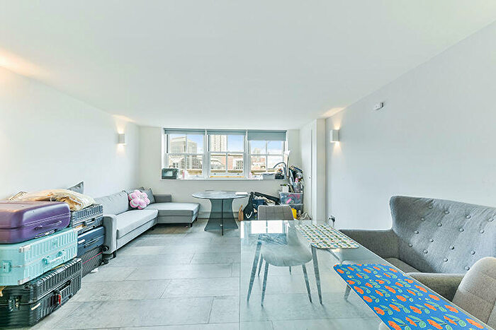 Apartment To Rent In Tabernacle Street, London, EC2A