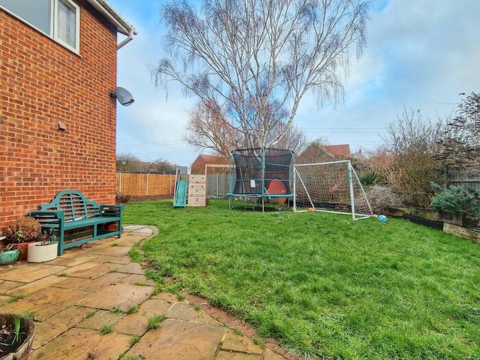 4 Bedroom SemiDetached House For Sale In Scotchbrook Road, Marston