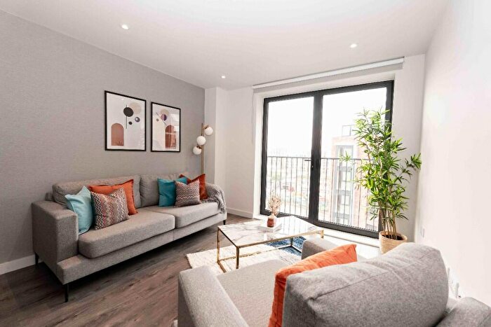 2 Bedroom Apartment To Rent In Worrall Street, Manchester, Greater Manchester, M5
