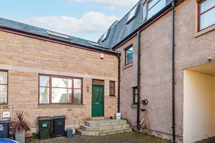 3 Bedroom Duplex To Rent In L Gayfield Place Lane, Edinburgh, EH1