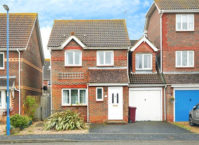4 Bedroom Semi Detached House For Sale In Jones Square, Chichester, West Sussex, PO20