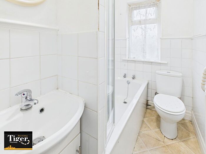 2 Bedroom End Terrace House To Rent In Garrick Grove, Blackpool, FY3