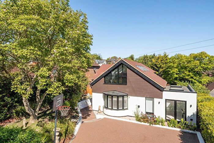 5 Bedroom Detached House For Sale In Old Road, East Grinstead, RH19