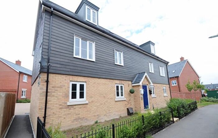 2 Bedroom Flat To Rent In Turnpike Road, Andover, SP11