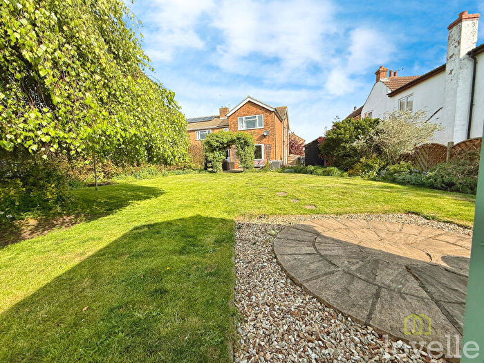 4 Bedroom Semi-Detached House For Sale In Westgate, Kexby, DN21